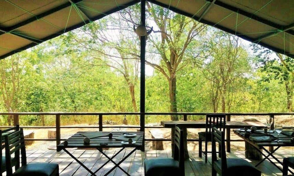 אודוואלאווה Kula Kula Luxury Camping Resort מראה חיצוני תמונה